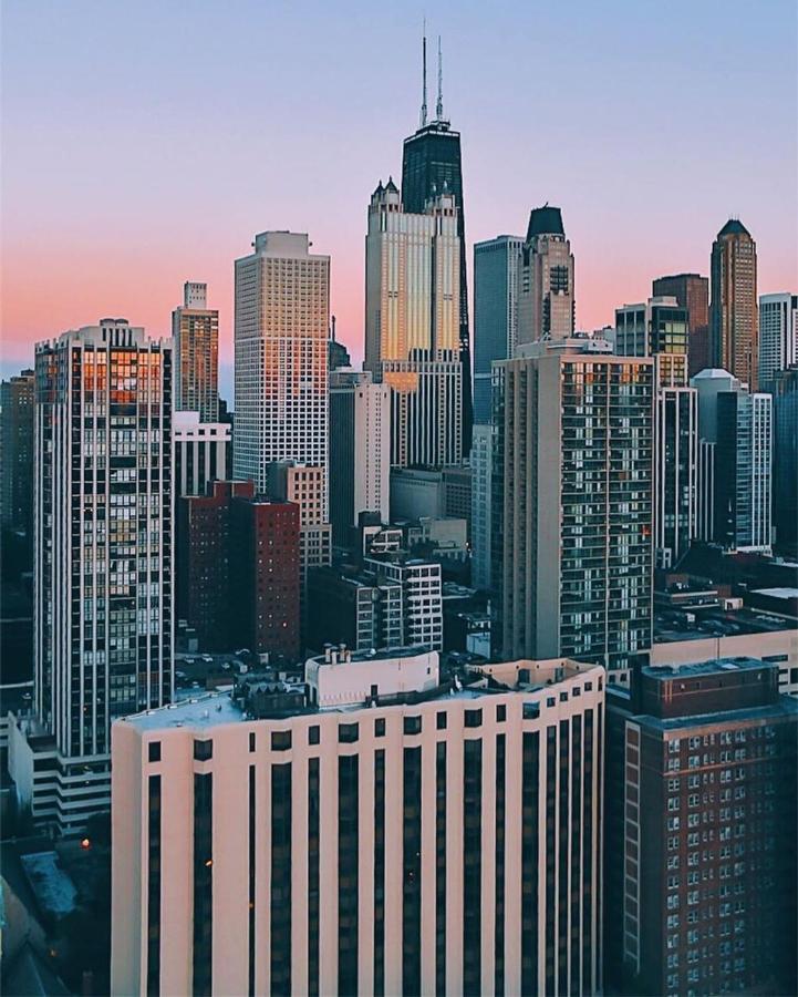 Level Chicago - Old Town Hotel Екстериор снимка